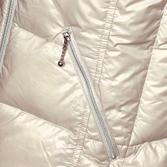 Coatology New York Women’s Small Vest Quilted Down Filled Packable Full Zip EUC - Picture 5 of 11